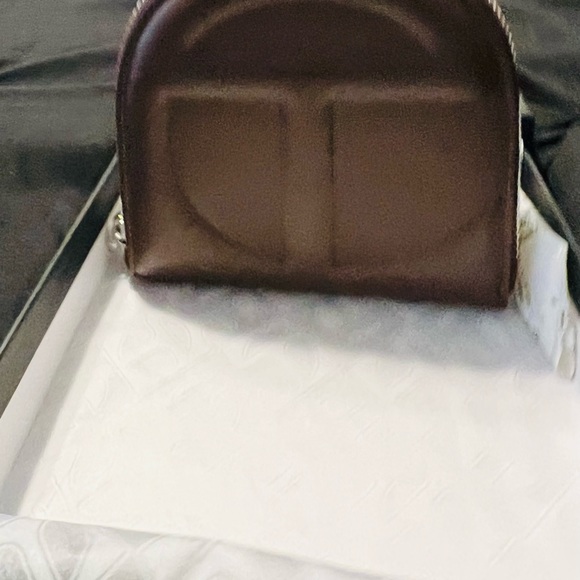 Telfar Wallet-Chocolate - Picture 3 of 8